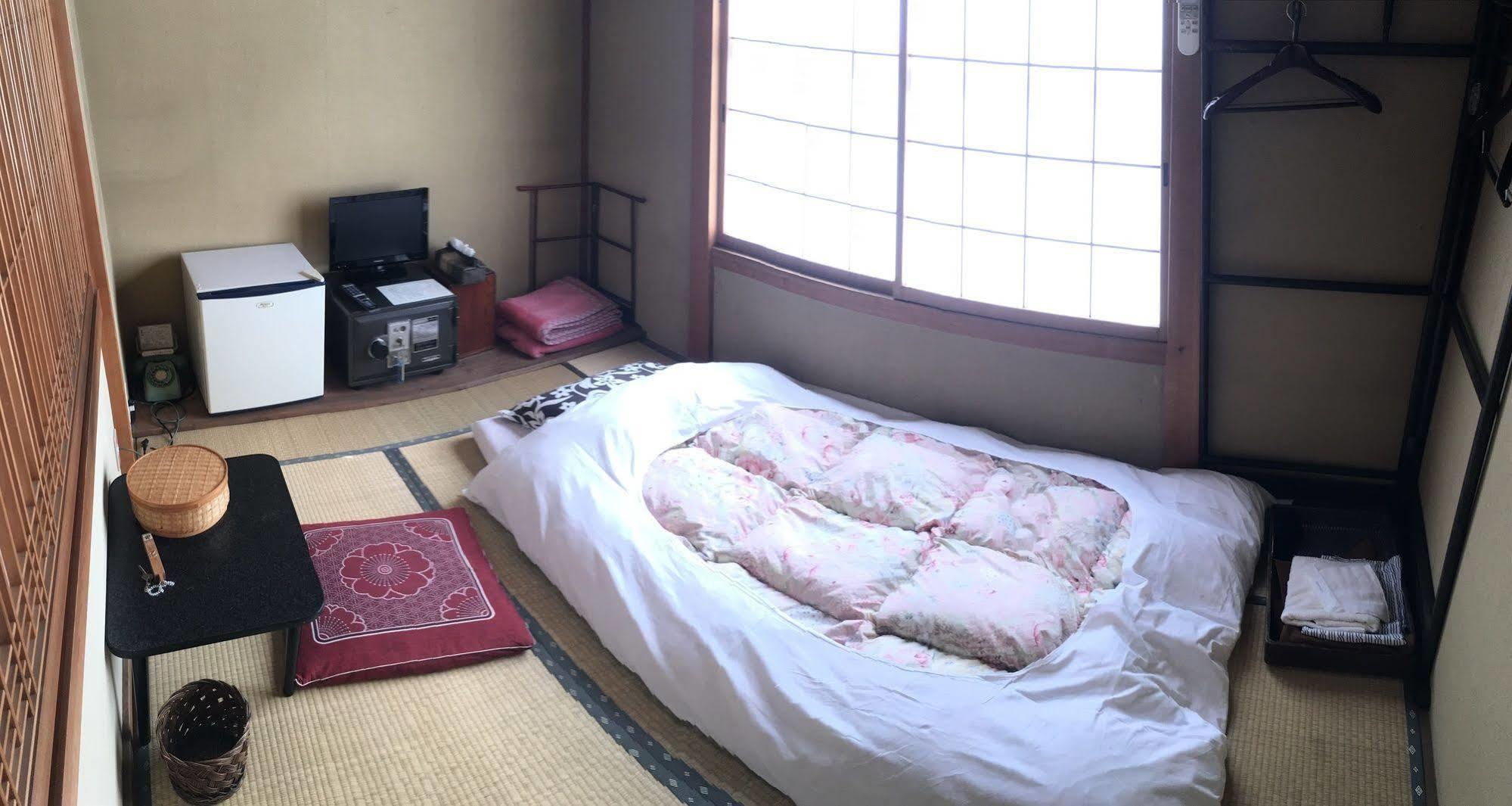 Ryokan Takayama Такаяма Экстерьер фото